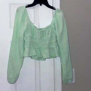 Wild Fable Women’s xs mint green top